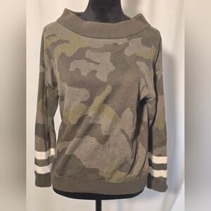 Hem & Thread Camouflage sweater